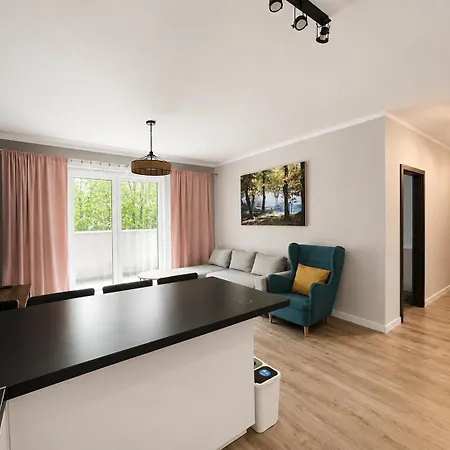 Appartamento Uroczy Z Garazem Cracovia