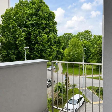 Appartamento Uroczy Z Garazem Cracovia