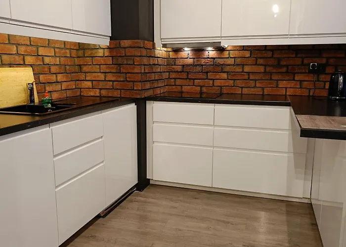 Апартаменты Uroczy Z Garazem *