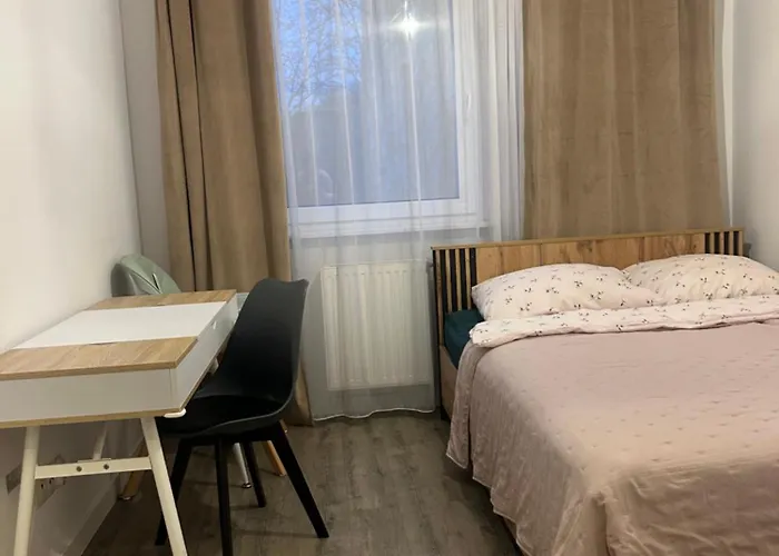 Uroczy Z Garazem * Краков