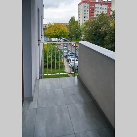 Uroczy Z Garazem * Cracovie