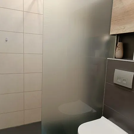 Uroczy Z Garazem Appartement Cracovie